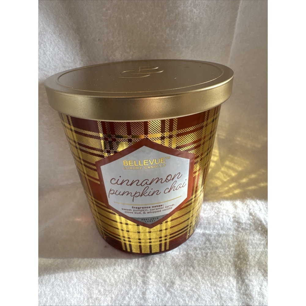 Bellevue Luxury Candle Double Wick‎ Cinnamon Pumpkin Chai New White 12 Ounces